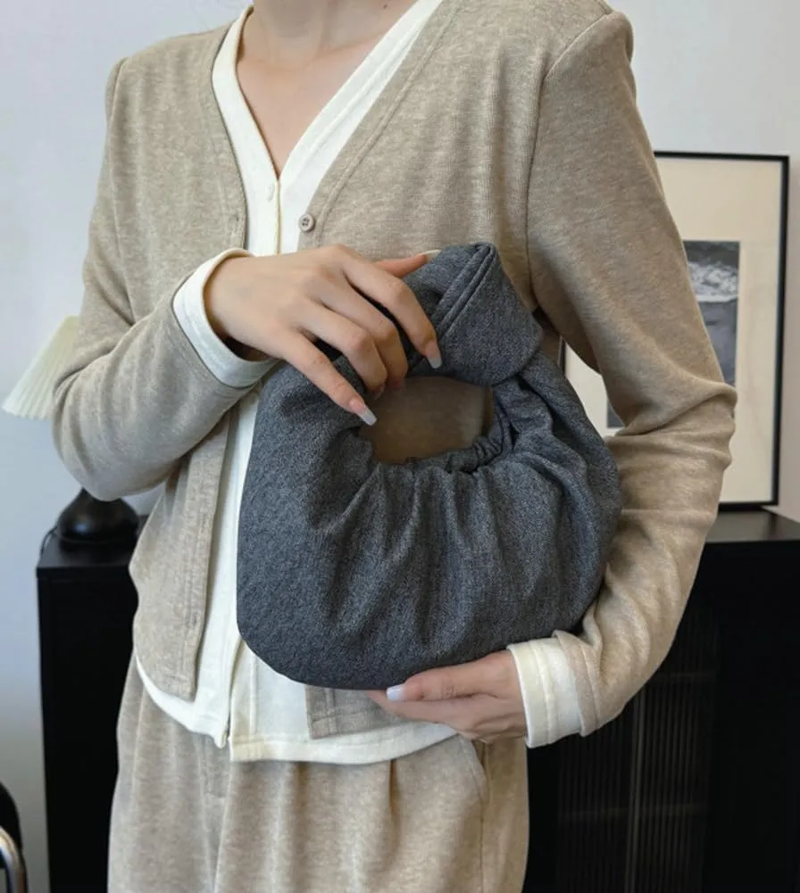 Chic Crescent Handbags for Women Small Cute Dumpling Tote Purse Soft Vegan Leather Clutch Trendy Pleated Satchel