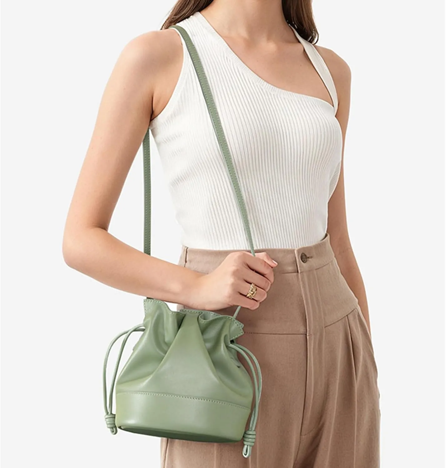 Drawstring Bucket Bag for Women,Lambskin genuine leather shoulder bag,trendy water bucket crossbody bag.