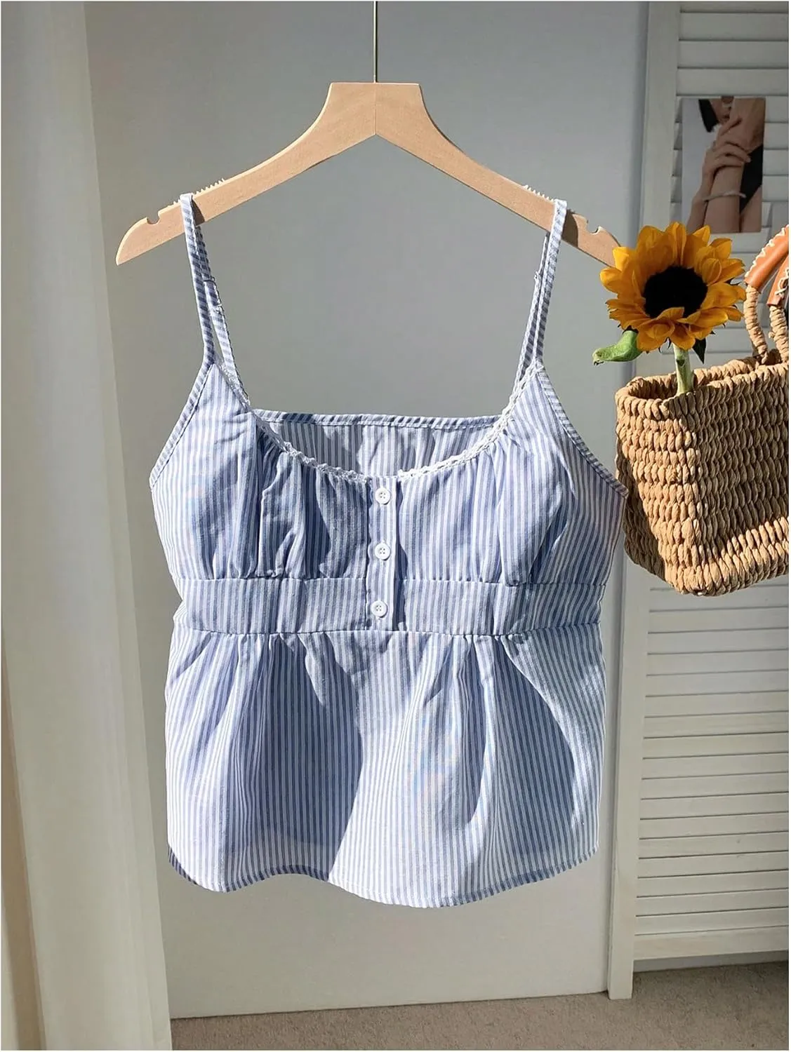 Floerns Women's Cute Striped Spaghetti Strap Camisole Tops Button Flared Hem Cami Top