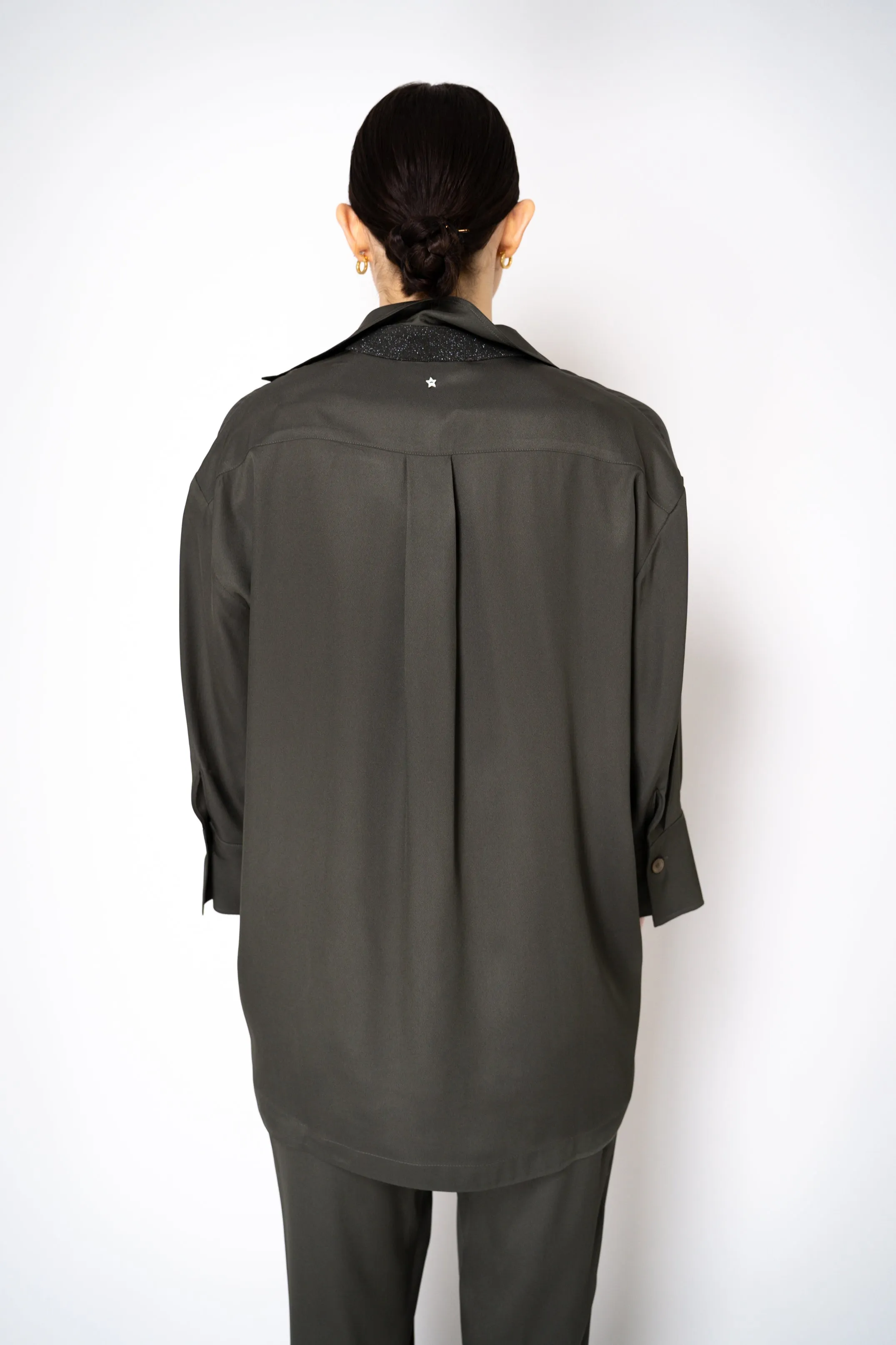 Lorena Antoniazzi Silk Twill Zip-Up Shirt Jacket in Olive Green