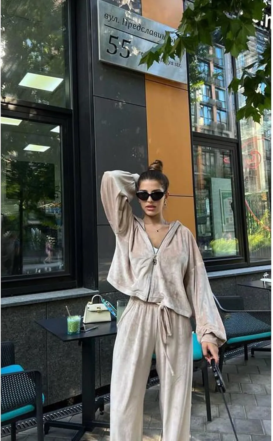 Perbai Womens Velour Tracksuit 2 Piece Sweatsuit Oversized Full Zip Hoodie Wide Leg Pants Sets