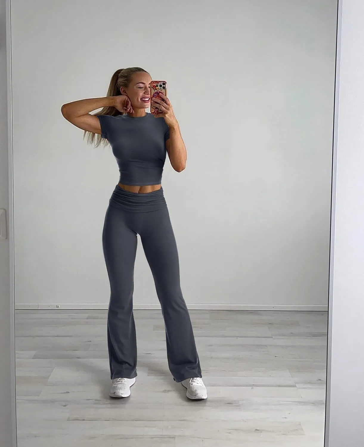 RXRXCOCO Women's 2 Piece Lounge Sets Y2K Crop Tops Fold Over Flare Pants Casual Outfits Matching Sets
