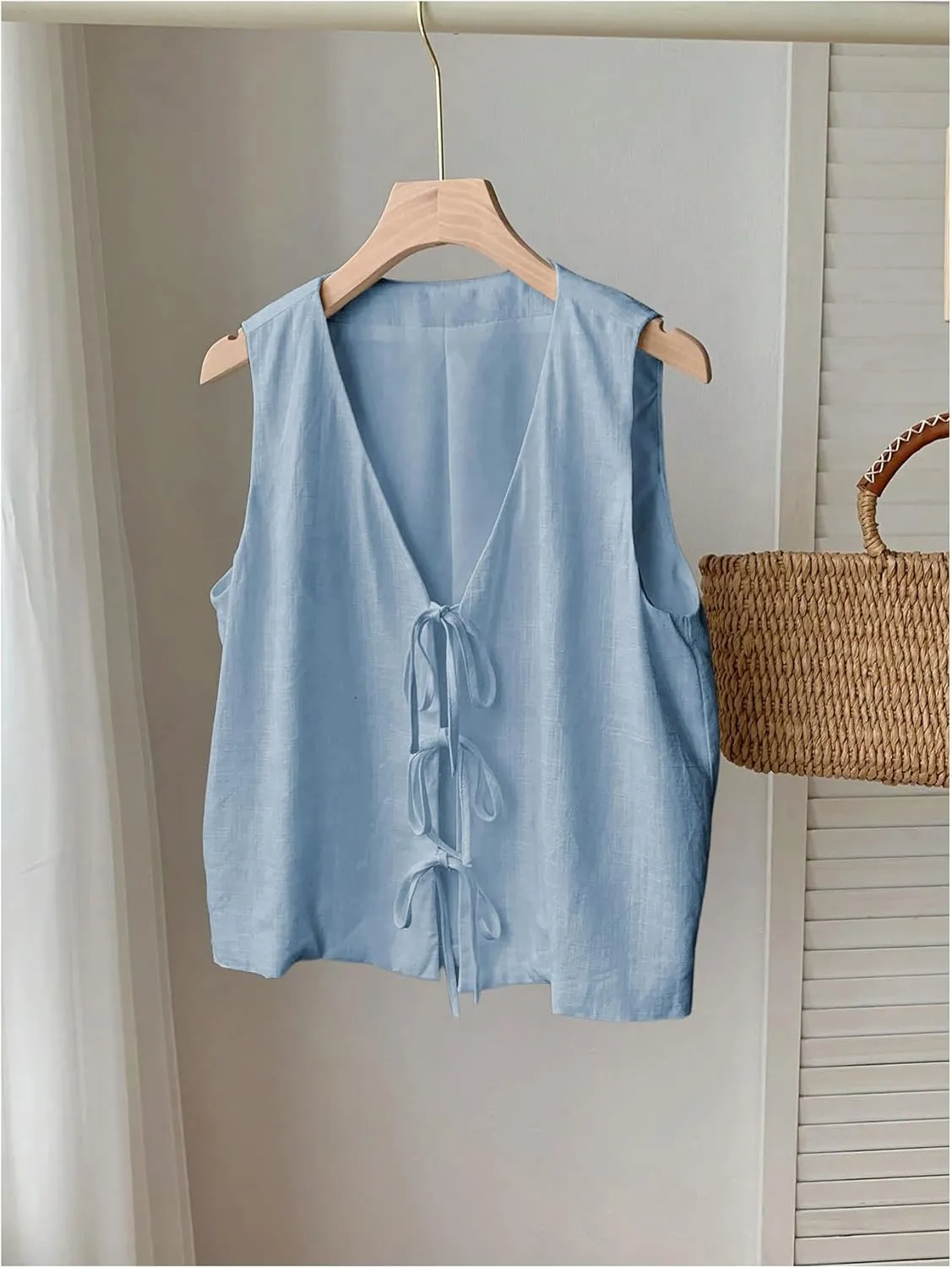 Verdusa Women's Old Money Clothes Bow Tie Front Vest Sleeveless V Neck Summer Cardigan Tank Tops