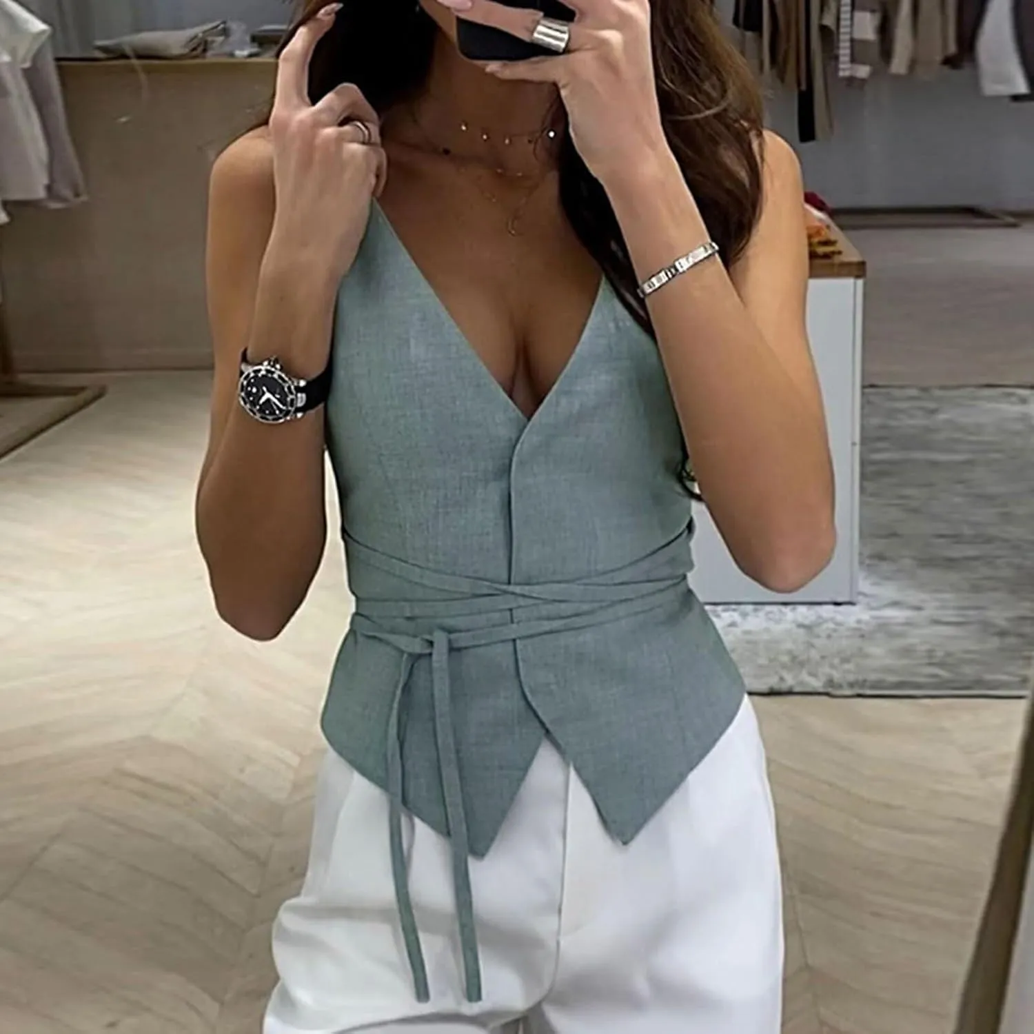 Women's Summer Casual Vest Tops V Neck Cropped Streetwear Slim Fit Vest Camisole